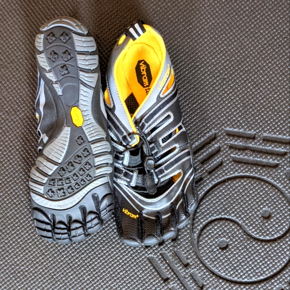 Vibram Women's toe shoes